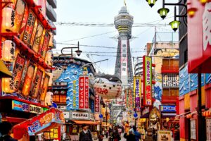 Qué ver en Osaka. Osaka. Shinsekai. Torre Tsutenkaku.