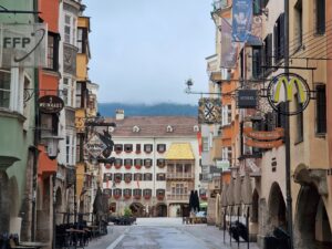que ver en Innsbruck. Herzog-Friedrich